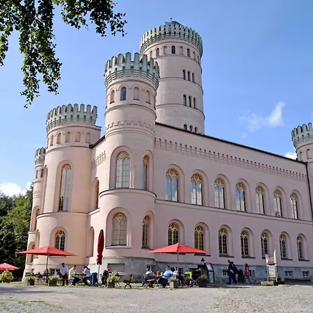 Großes Mit Terrasse Am Granitzwald Blieschow