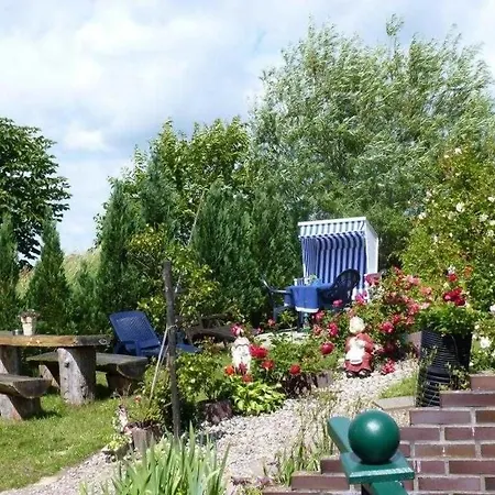 Grosses Mit Terrasse Am Granitzwald * Blieschow